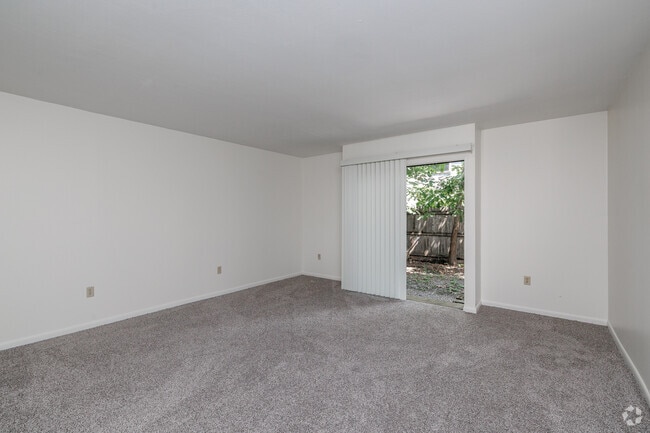 2BR, 1.5BA - 1,300SF - Living Room