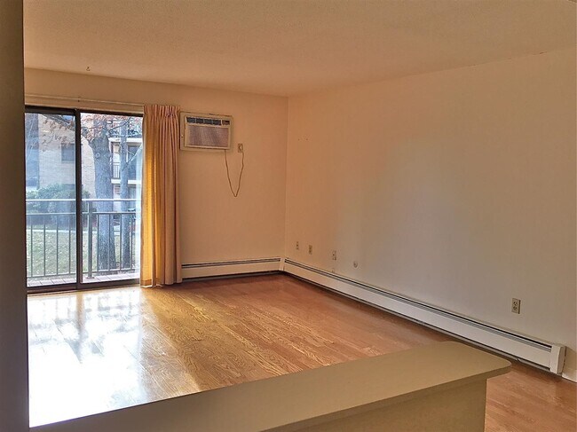 Photo - 23 Country Club Dr Unit 40