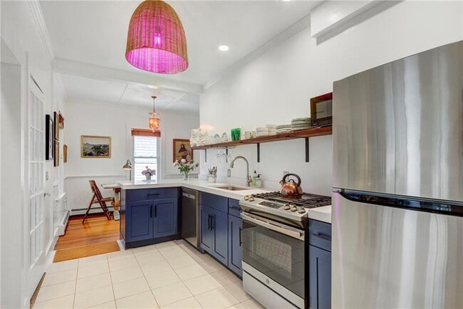 Photo - 24 Hunter Ave