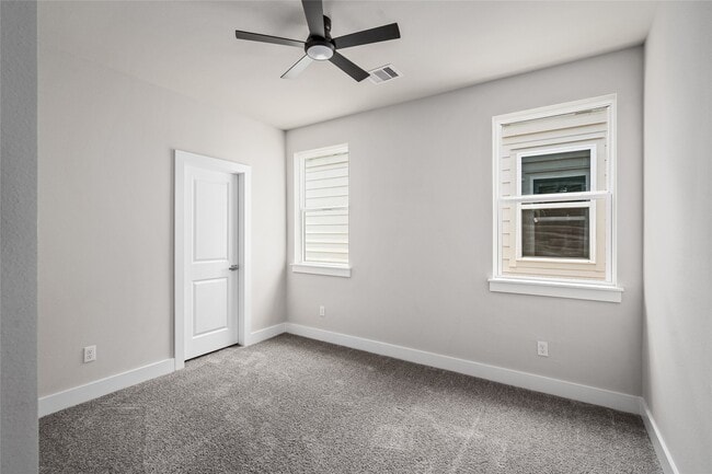 Photo - 7228 Avenue B