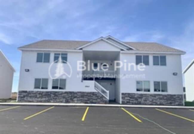 Building Photo - 5907 N Silver Fox Rd