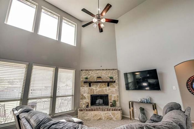 Photo - 204 Janice Ct