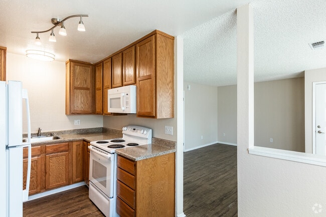 2BR, 1BA - Kitchen