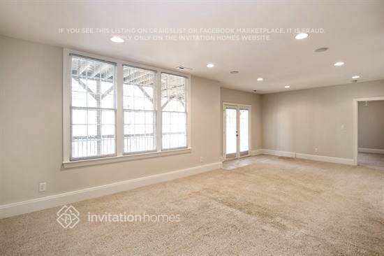 Photo - 137 Starwood Ln