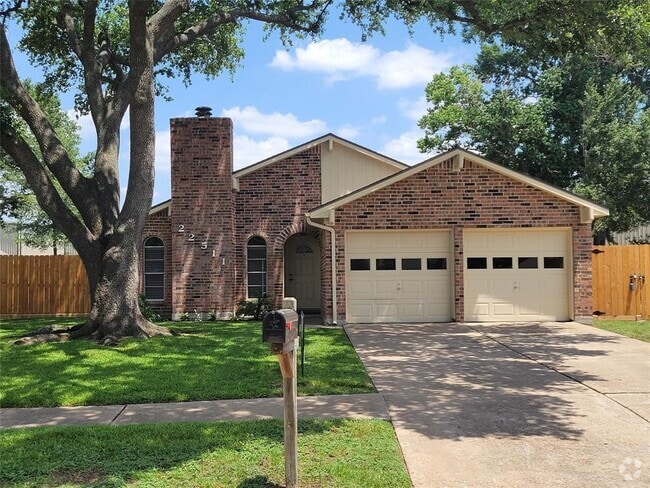Building Photo - 22511 Market Square Ln Rental