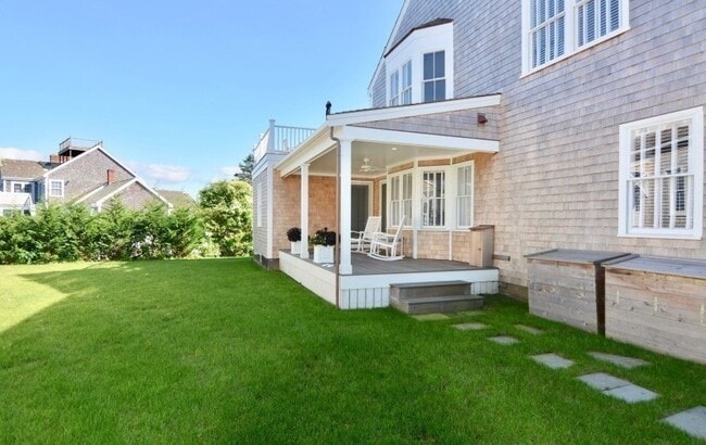 Photo - 10 Brant Point Road