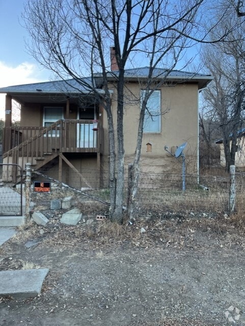 Building Photo - 10F Elm St Rental