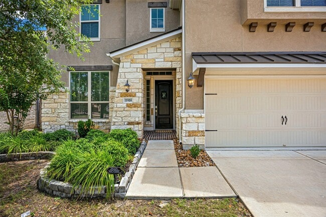 Photo - 11918 Sumitomo Ln