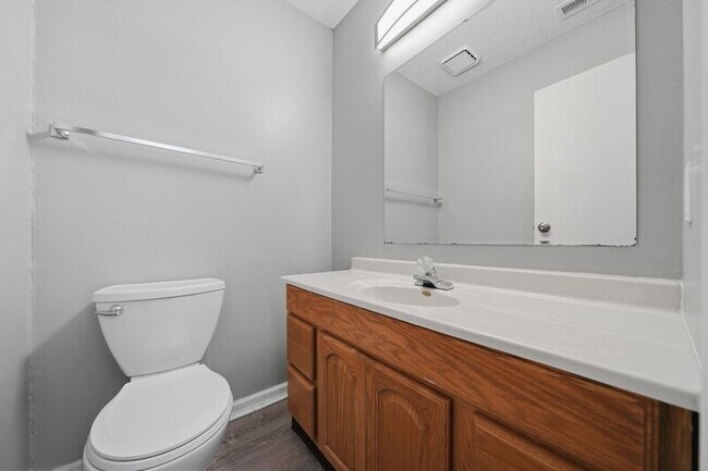 Photo - 1335 N 20th St