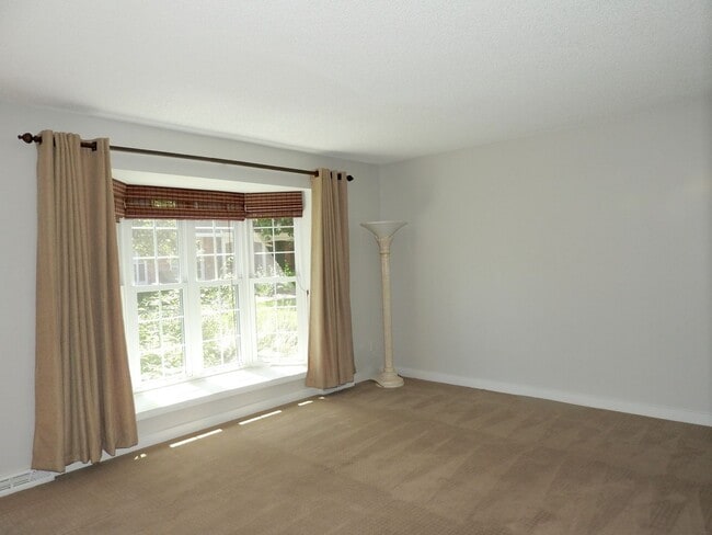Photo - 8752 E Amherst Dr