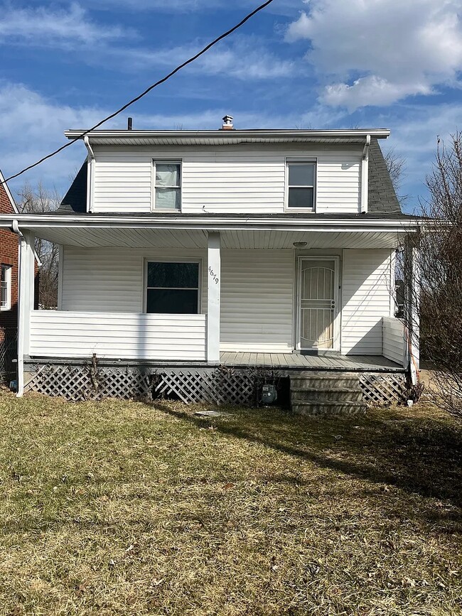 Building Photo - 4679 E 144th St