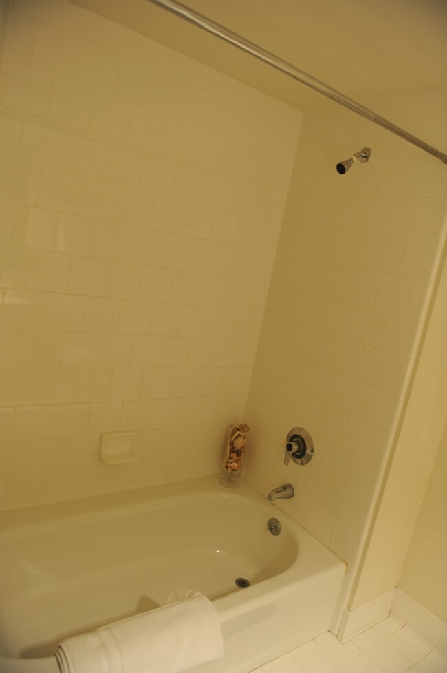 Photo - 403 Main St Unit 804