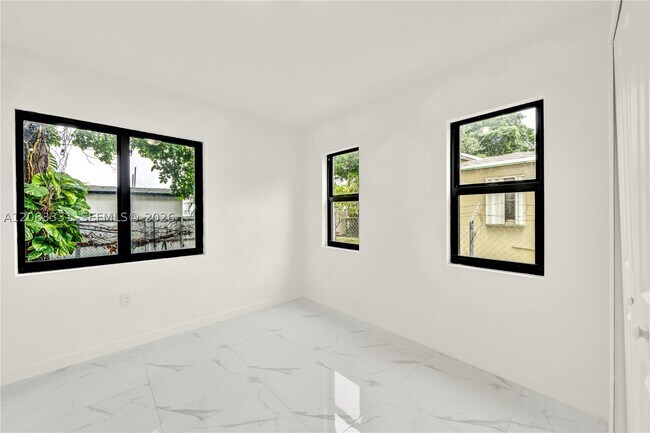 Photo - 5220 NW 24th Pl Unit 5220
