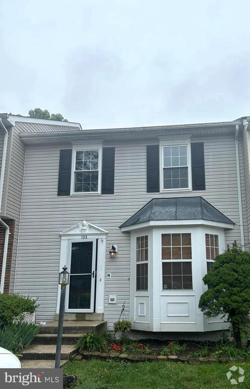 Building Photo - 103 Potomac Hills Dr Rental