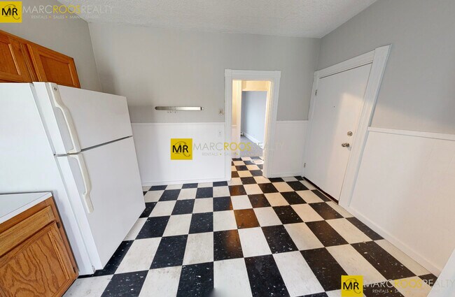 Photo - 30 Portsmouth St