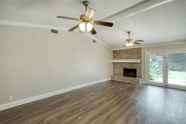 Photo - 804 Dunman Dr
