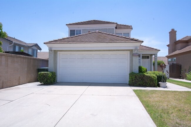 Photo - 11147 Country View Dr House
