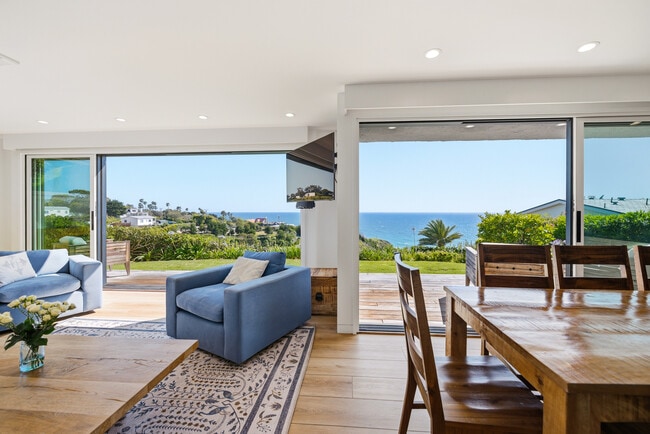 Photo - 6817 Seawatch Ln