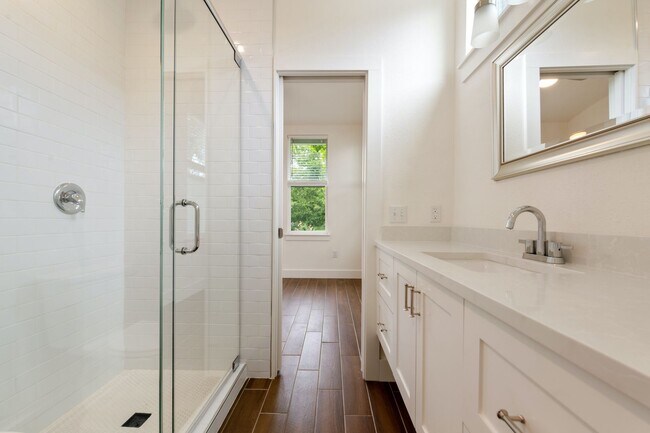 Photo - 4416 Rosedale Ave Unidad 2