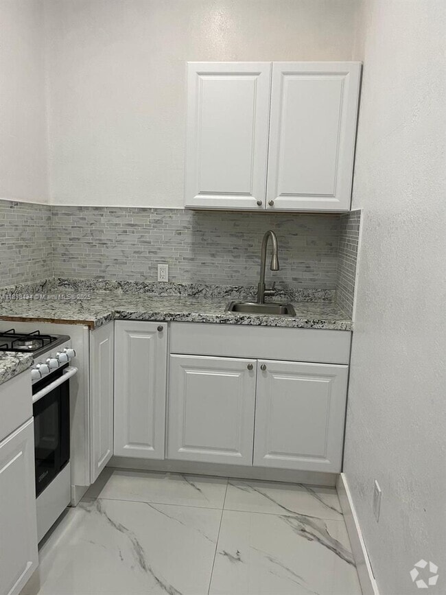 Building Photo - 23132 SW 107th Ave Unit 1 Rental