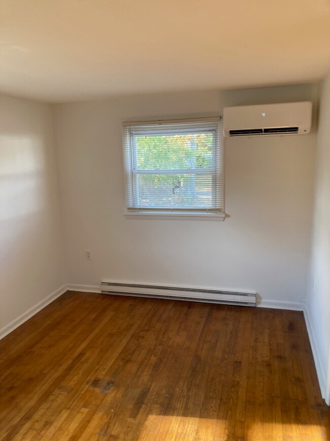 Photo - 3 Seashore Ln