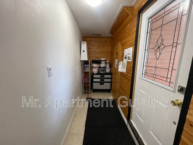 Photo - 28 Foxacre Row Unit 2