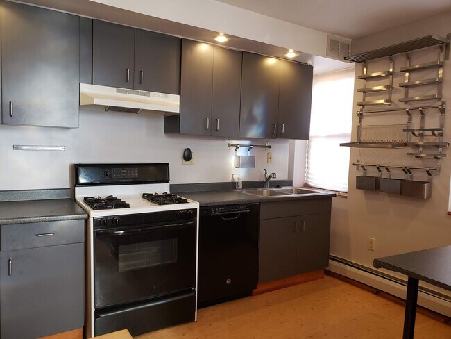 Photo - 2 Bedroom 2 Bathroom Single Family Home (South Side Slopes)