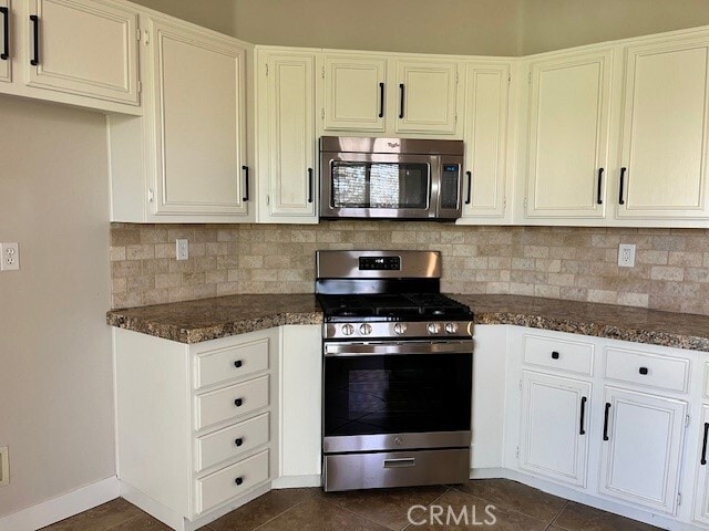 Photo - 6988 Edinburgh Pl