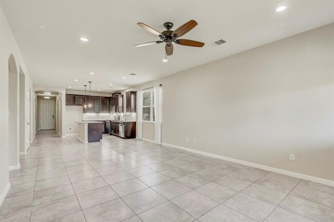 Photo - 356 Quarry Ln