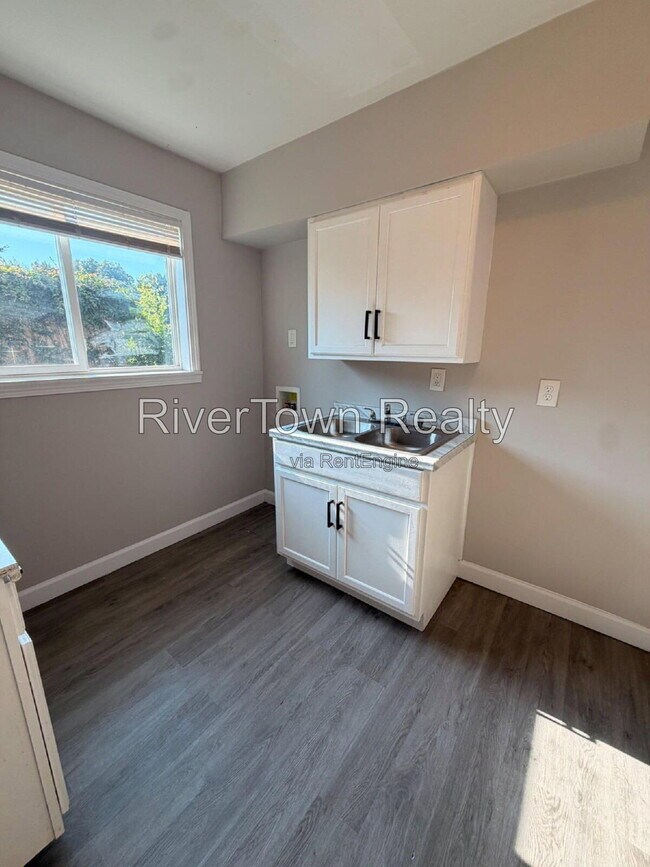 Photo - 263 Lucy Ave Unit 3
