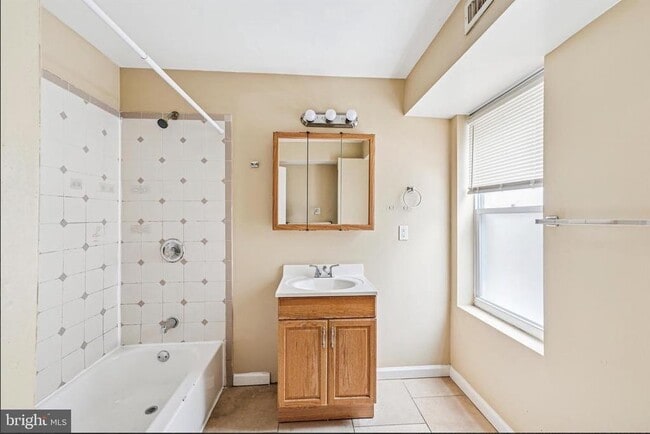 Photo - 1503 N 17th St