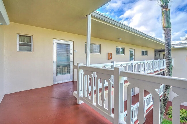 Photo - 2606 Garden Dr S Unit 304