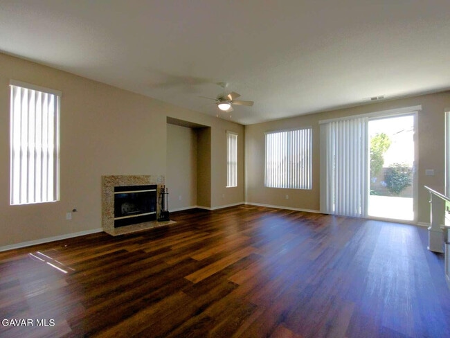 311 Bogie St