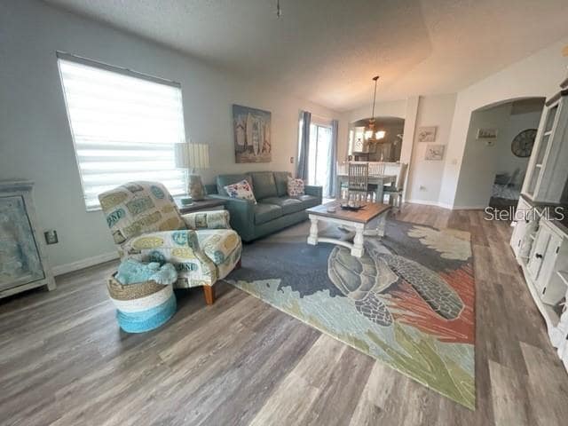 Photo - 2427 Chestnut Terrace