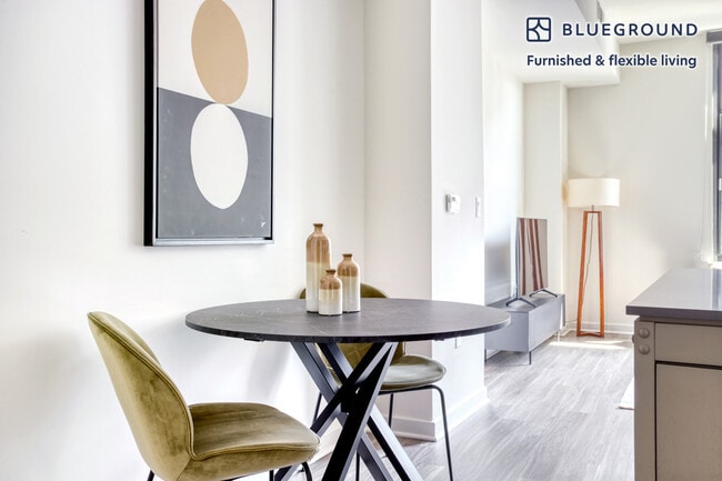 Photo - 600 H St NW Unidad FL5-ID509