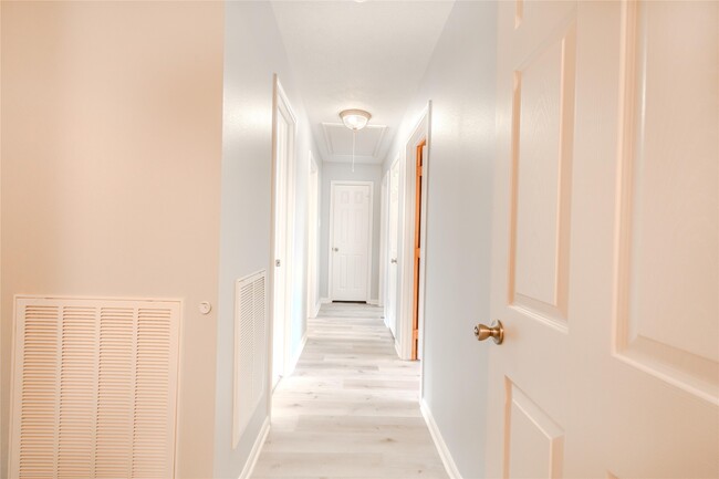 Photo - 5938 Theall Rd