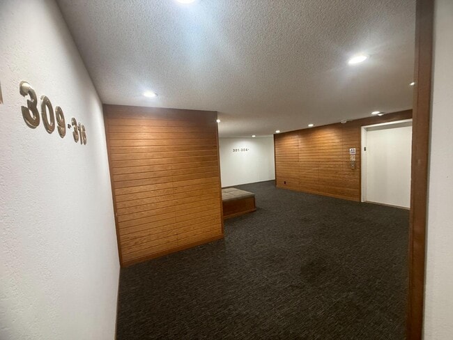 Photo - 815 Sea Spray Ln