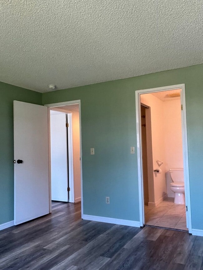 Photo - 8628 Onyx Dr SW