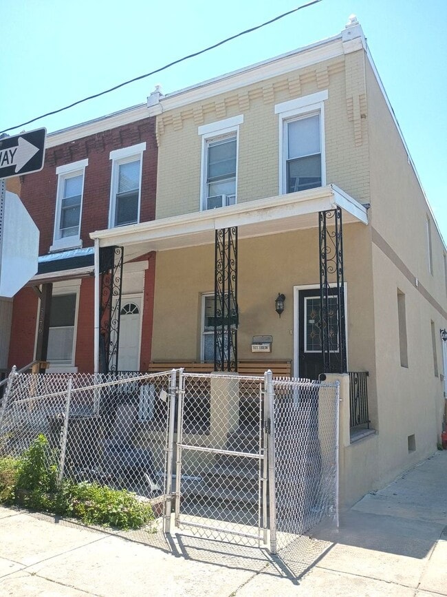 Photo - 5578 Ludlow St Unit 1