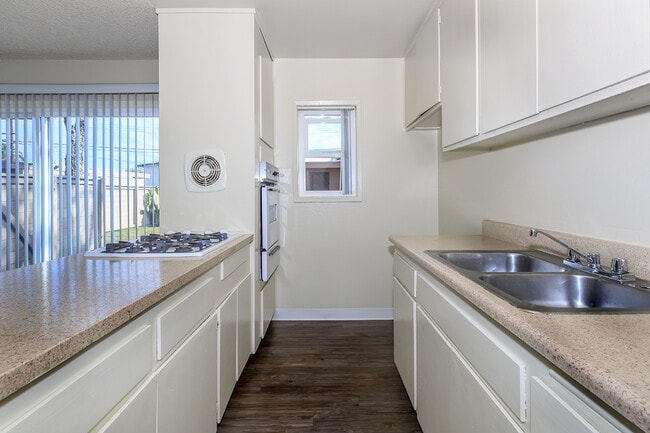 Photo - Sea Breeze Rental Townhomes