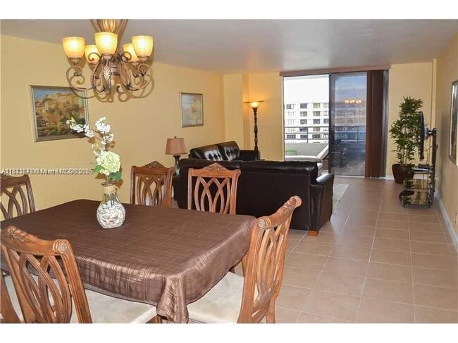 Photo - 2500 Parkview Dr Unit 1919