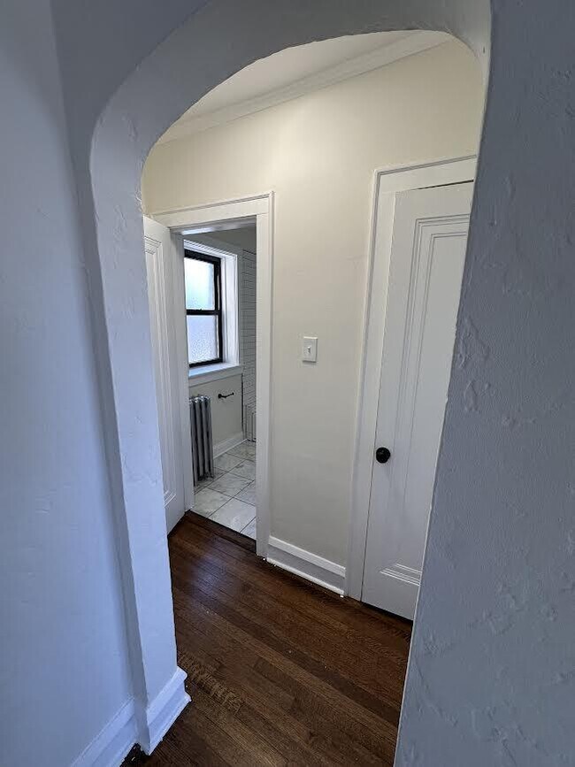 Photo - 3 bedroom in Chicago IL 60625