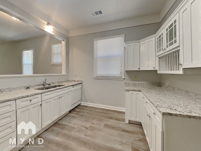 Photo - 1057 Fleece Pl