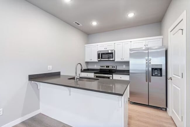 Farmington Hills Duplexes