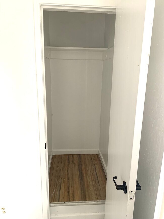 Photo - 6240 Martin Luther King Jr