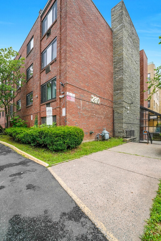 Photo - 280 Collins St Unit 410