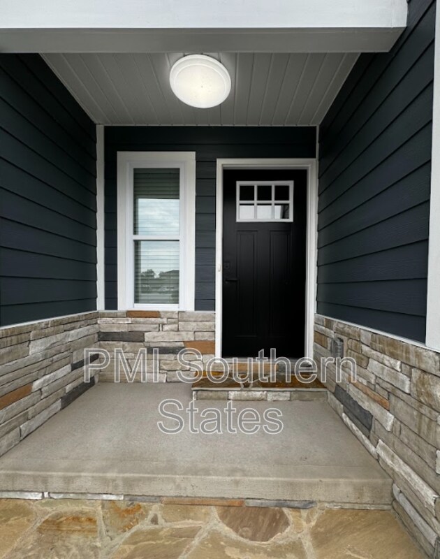 Photo - 103 Jones Ave