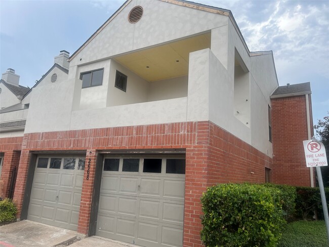 Building Photo - 2668 Bering Dr Unit 2668 Rental