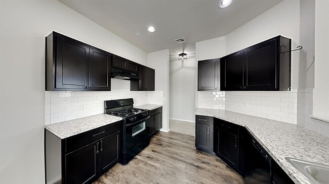 Photo - 9800 Jackrabbit Rd