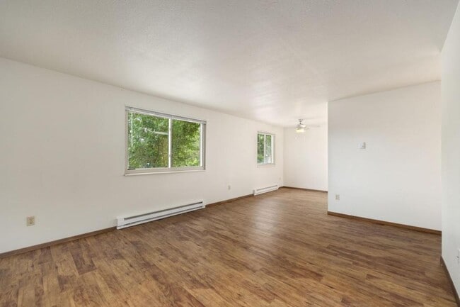 Photo - 1804 Lily Pl